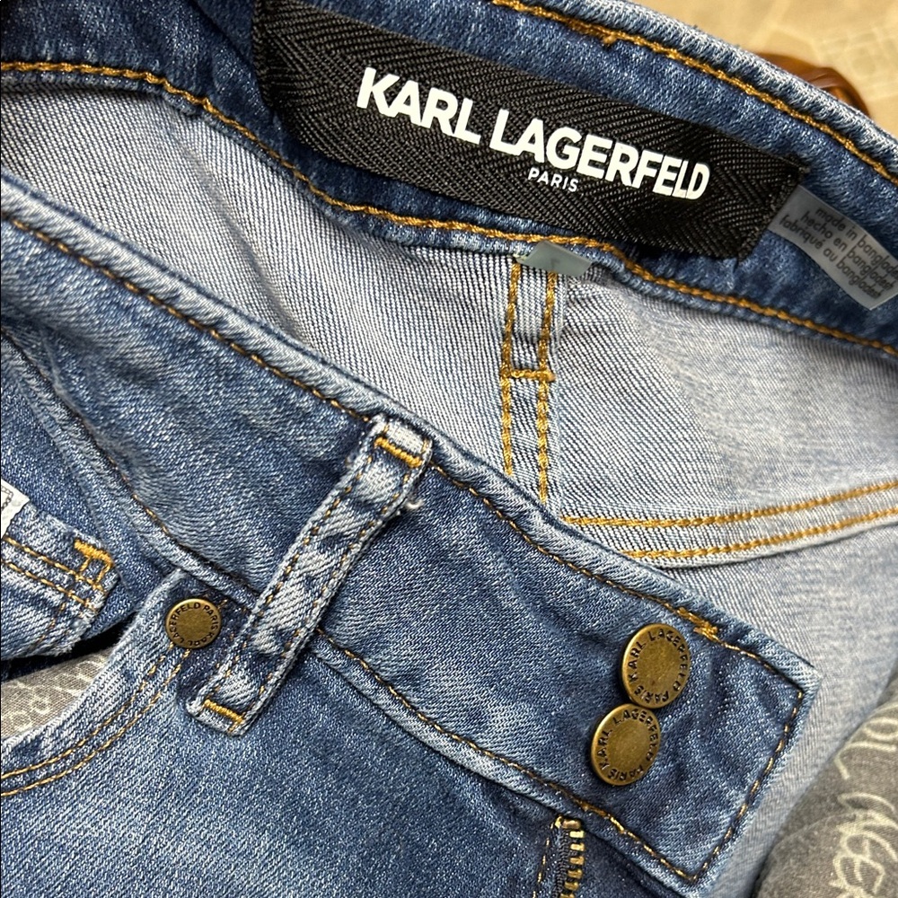 KARL LAGERFELD PARIS
High Rise Wide Leg Jeans - Picture 6 of 10